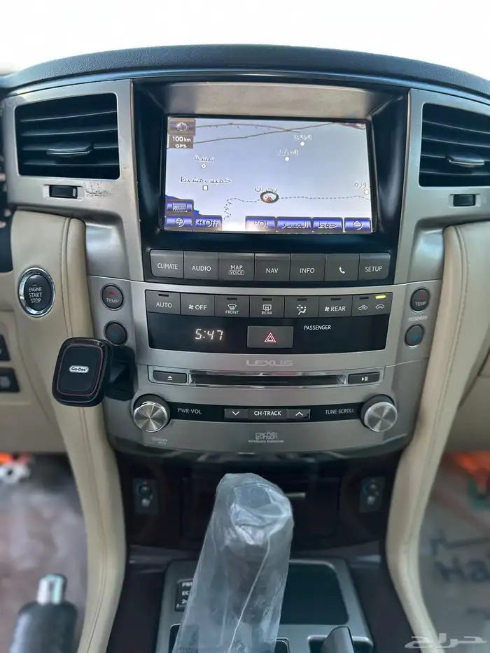 لكزس Lx570 موديل 2015 فل كامل 14