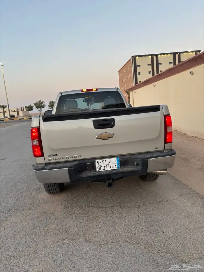 شفرولية سلفرادو 11
