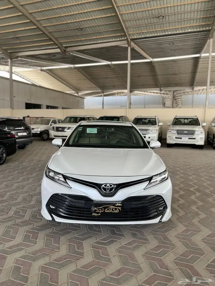 تويوتا كامري 2019   GLE سعودي ماشي 173 الف 0