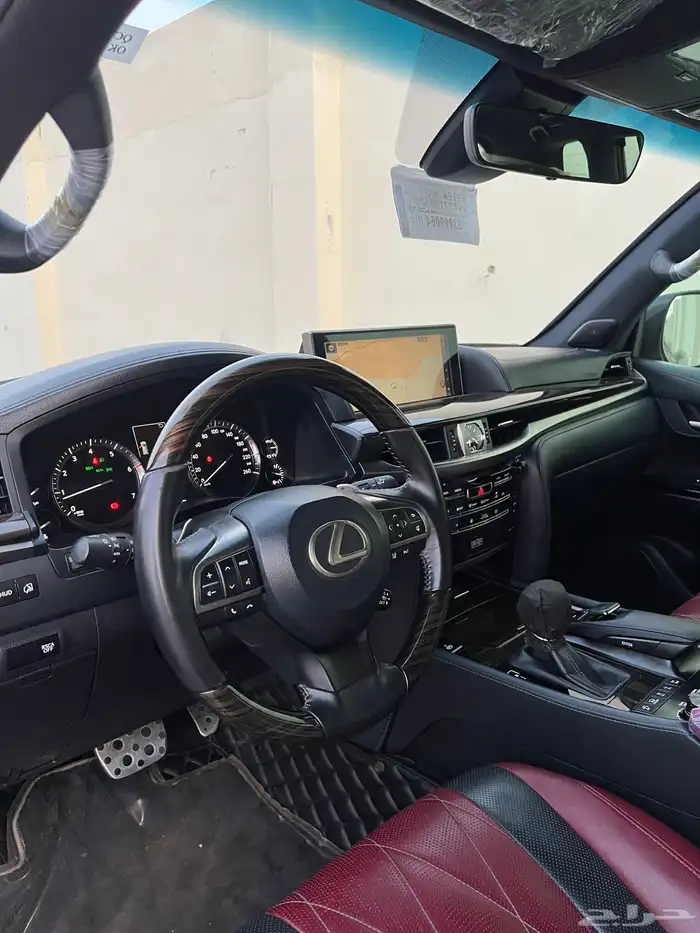 لكزس بلاك ادشن ( تم البيع ) 2020 23