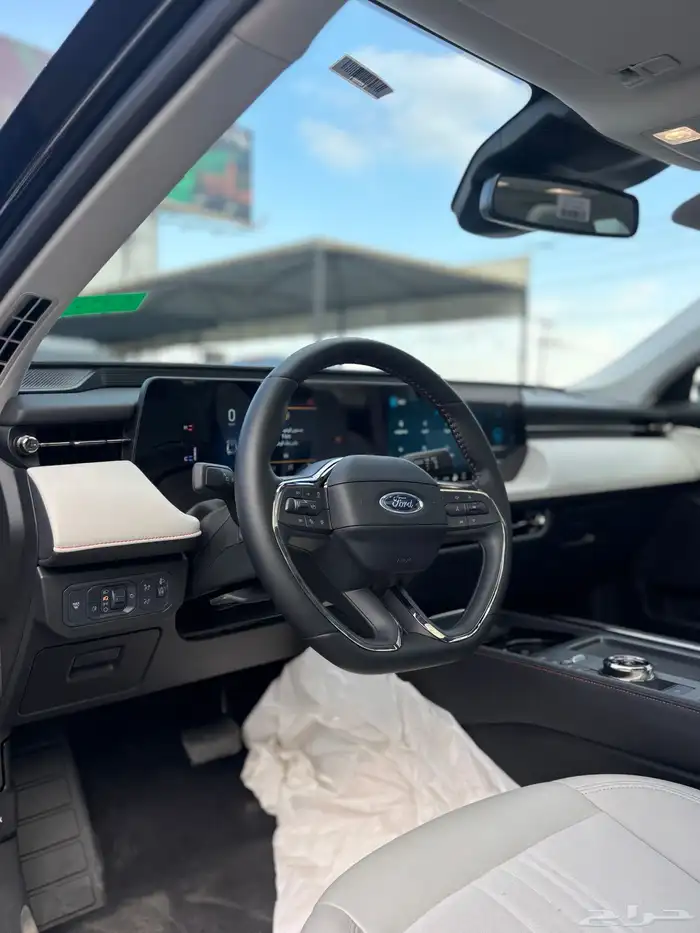 فورد تورس 2025 9