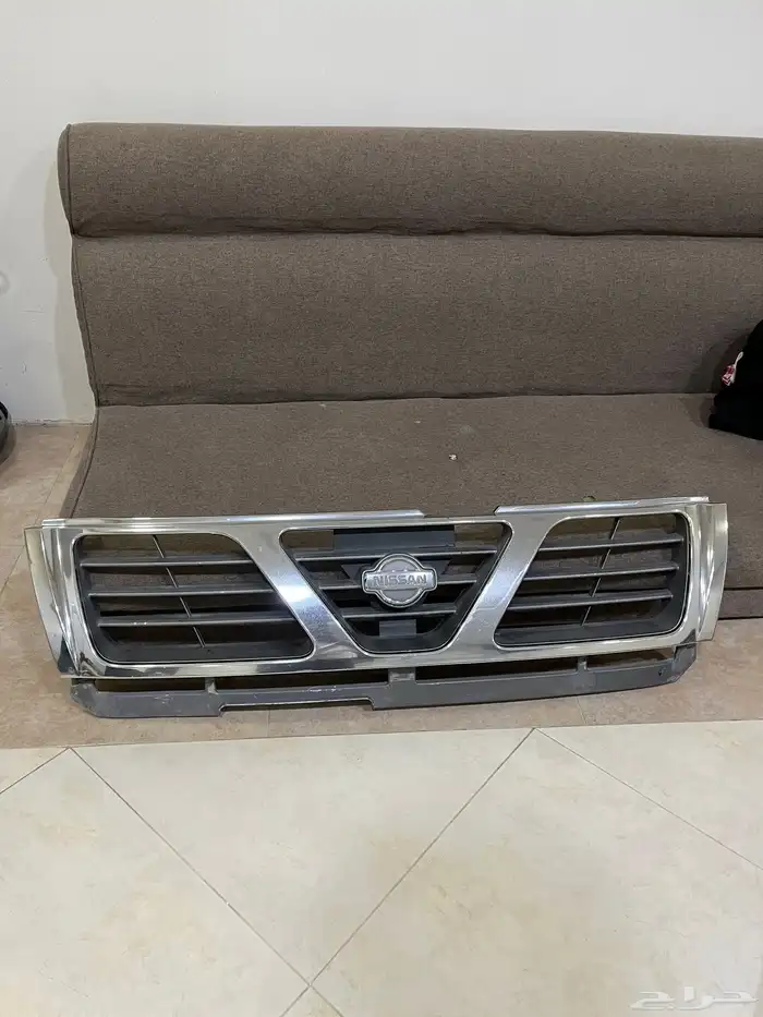 شبك نيسان باترول اصلي 0