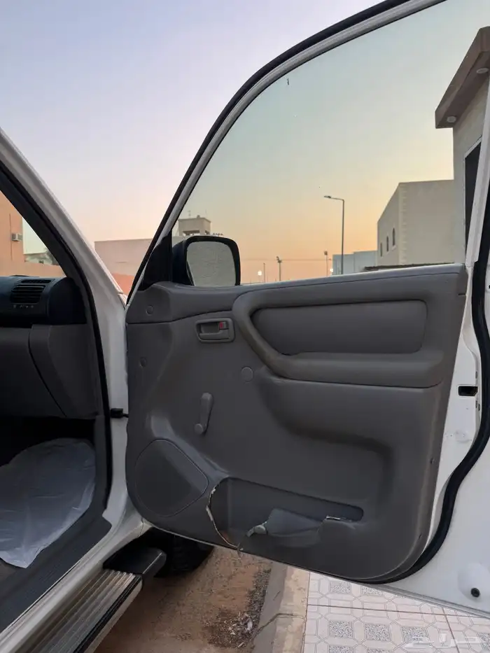 لاند كروزر جي 2004 22