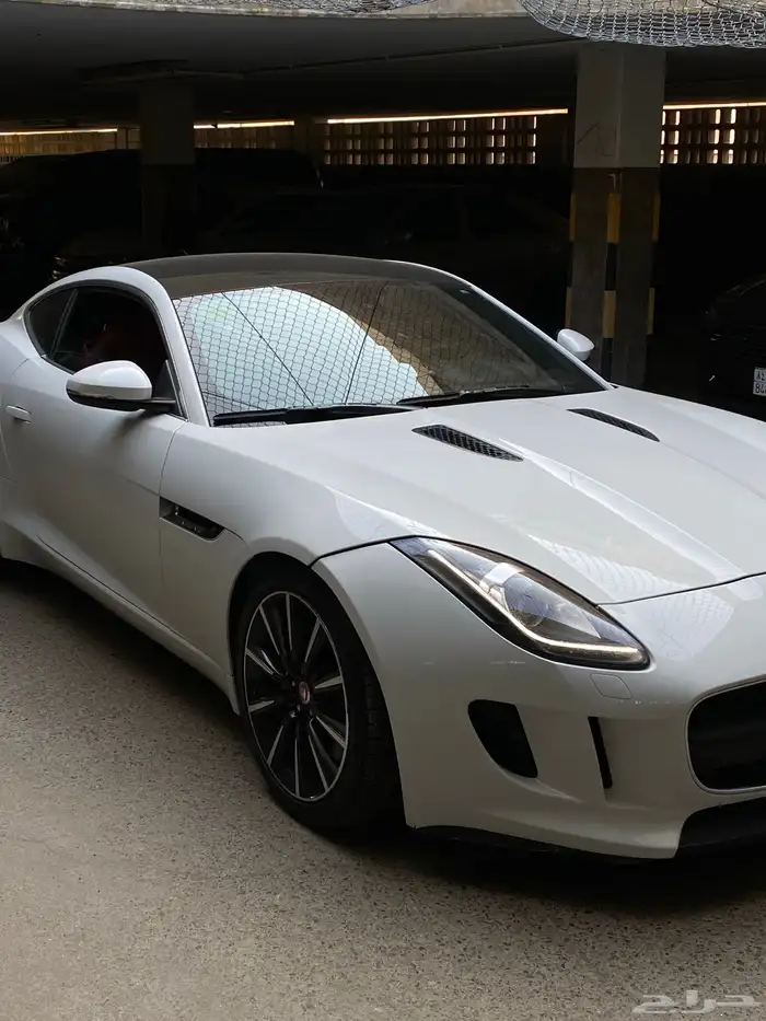 جاغوار سبورت F-TYPE 4
