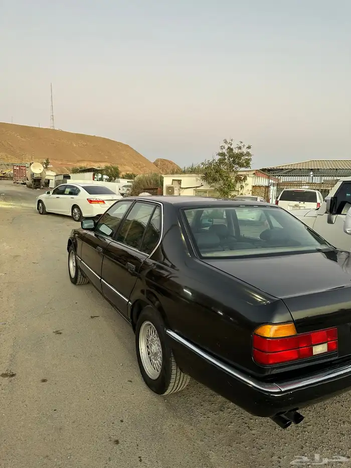 بي ام 92 3