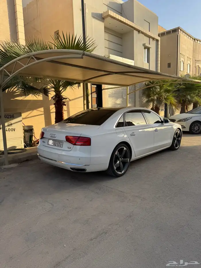 اودي اي 8 سماكو 2