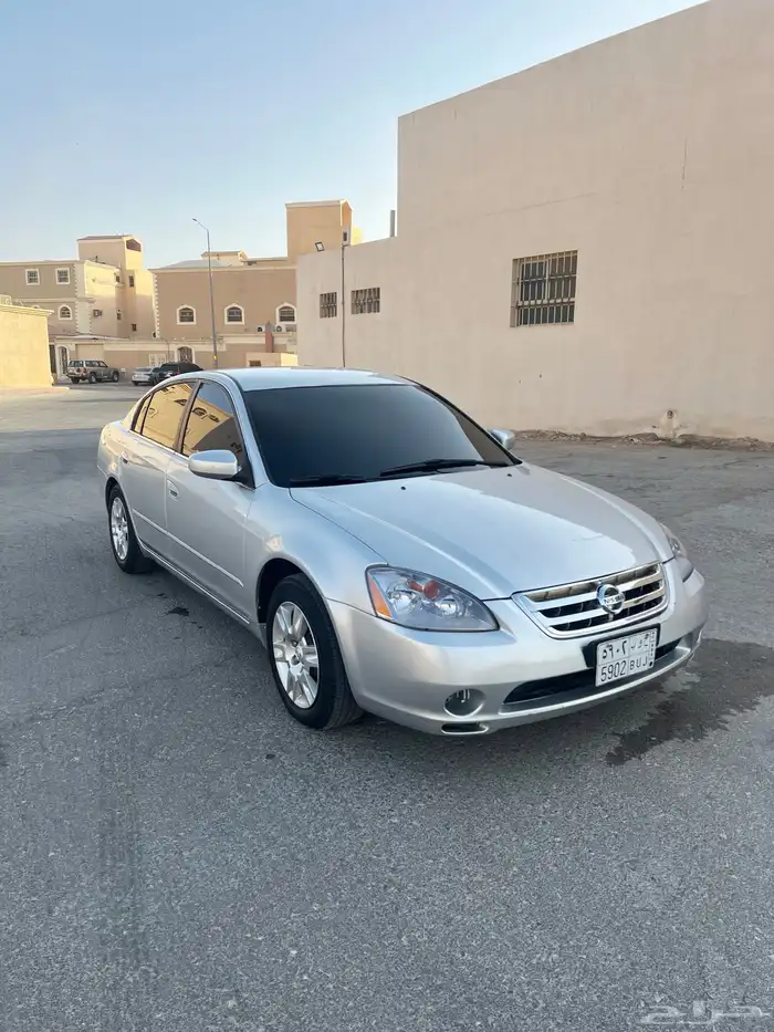 للبيع التيما 2005 1