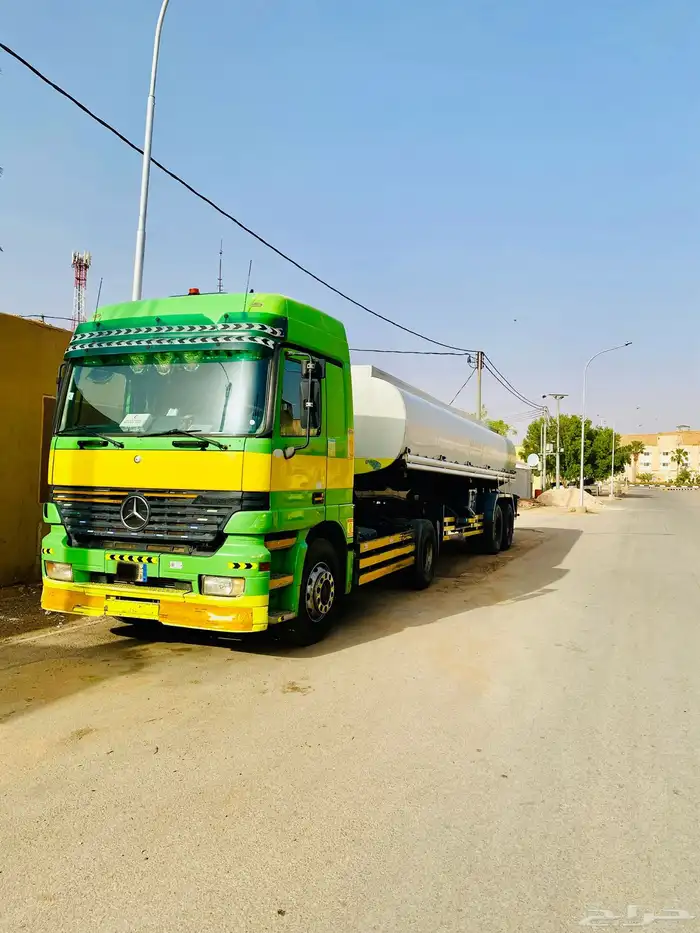 تريلة نقل ماء 0