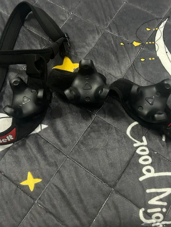 نظارة واقع افتراضي vr و تراكرات فايف 3.0 1