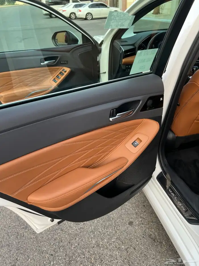 للبيع افالون 2022 بريميوم شبه الجديده 31