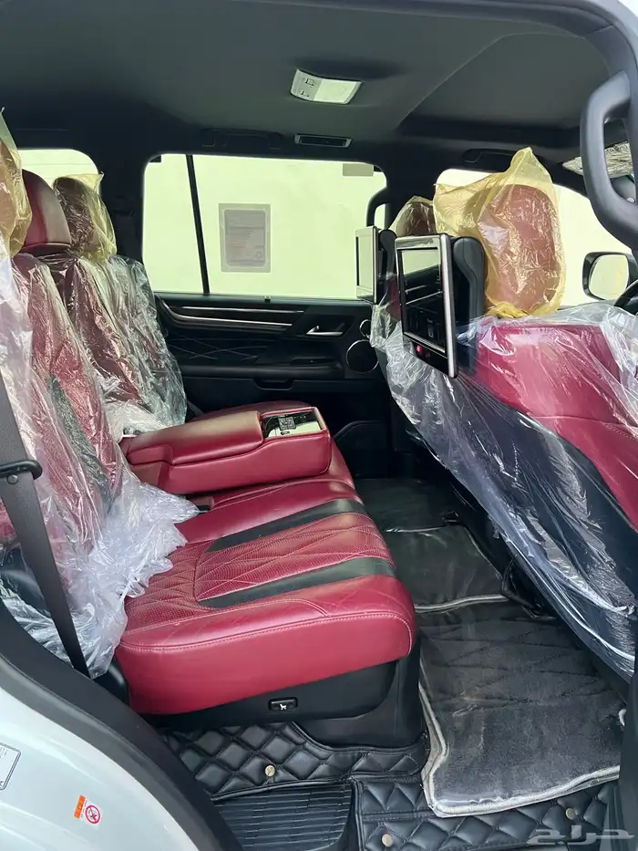 لكزس بلاك ادشن ( تم البيع ) 2020 31