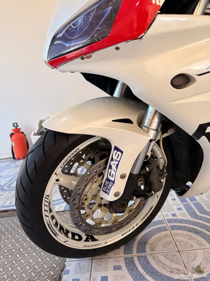 دباب هوندا ريبسول 1000 cc موديل 2007 8