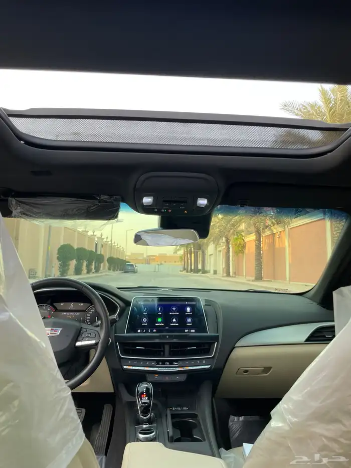 كاديلاك ct5 لون تركوازي مميز 2023 29