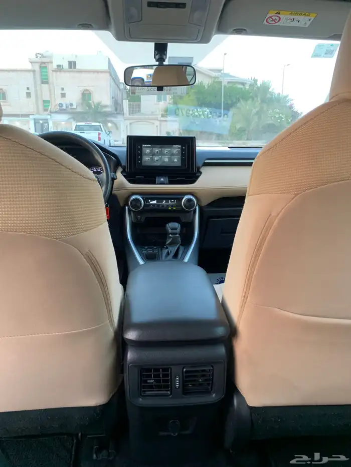 تيوتا رافور 10