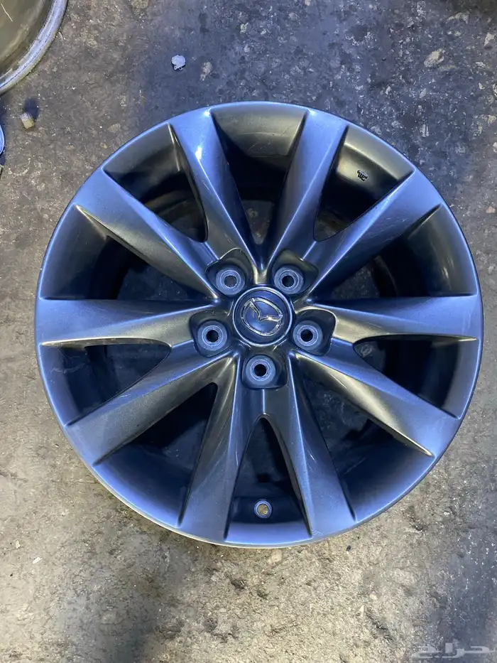 جنوط مازدا مقاس 17 مستعمل اصلي وكاله موديل 2020 وفوق 1