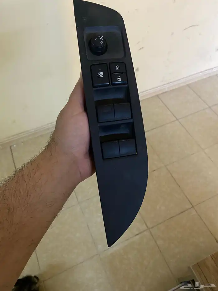سويتش قزاز السائق كورولا 0