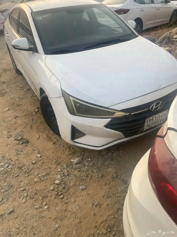 سيارات هيونداي النترا محوله من ليموزين الي خصوصي 1