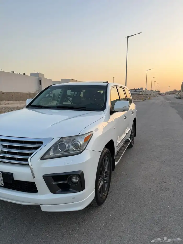 لكزس LX570 15