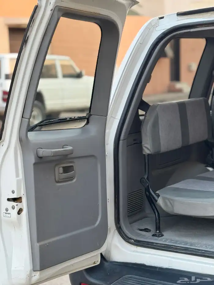 لاند كروزر جي 2004 12