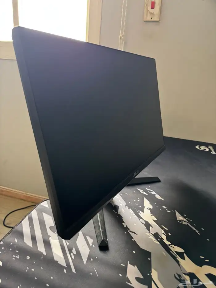 طاولة قيمنق و كرسي قيمنق 2