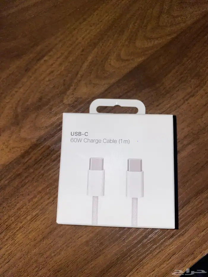 بكج ايفون (فيش جداري وسلك شاحن وسماعه) 5