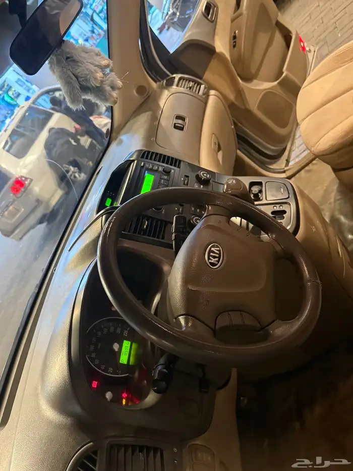 كيا كرنفال 2009 12