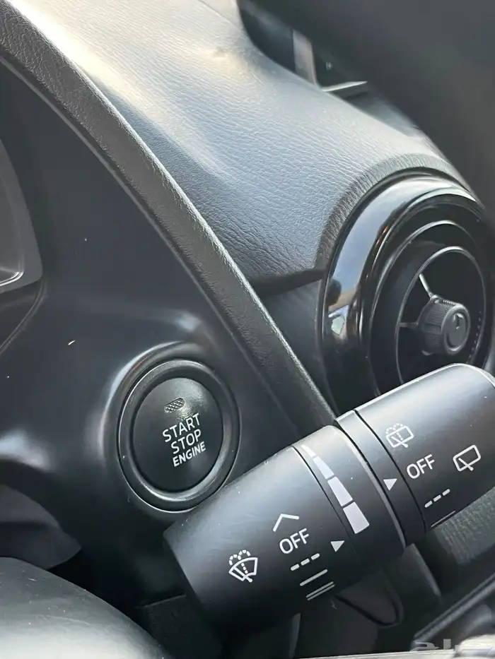 مازداcx3بحالة الوكالة بالكامل2019و بمحرك2000cc 28