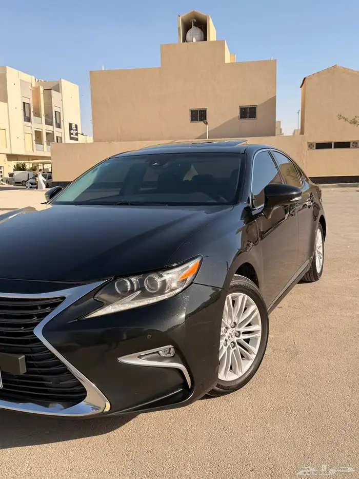 لكزس ES350 موديل 2017 3