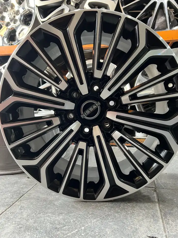 جنوط نيسان بلاتنيوم مستعمل اصلي وكاله مقاس 20 مديل 2025 2