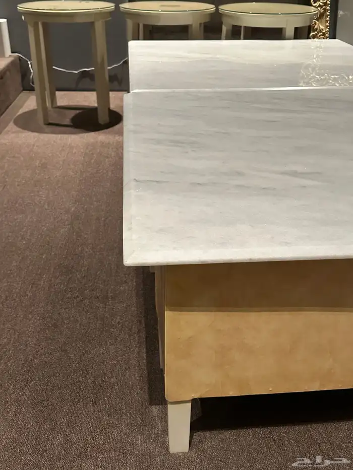 طاولات سجاد مرايا 1