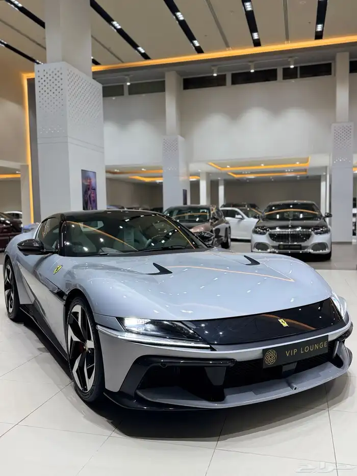Ferrari 12cilindri 0