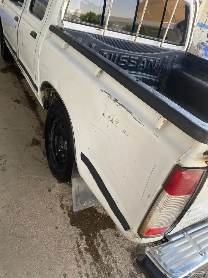 للبيع ددسن 2007 مكينه موضبه قير مغير بس شرط قير 4