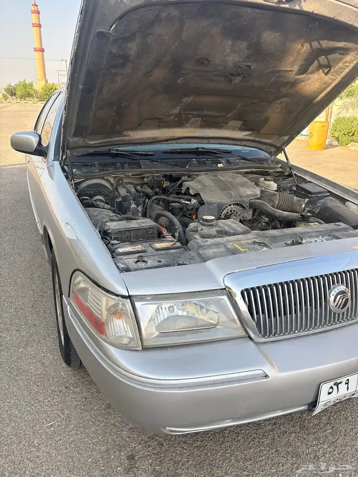 فورد قراندماركيز 2004 المحركات مكينة قير مكيف كلش تمام 0