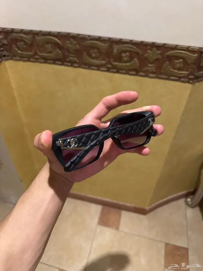نظارة شمسية نسائية ماركة تشانيل اصلي 0