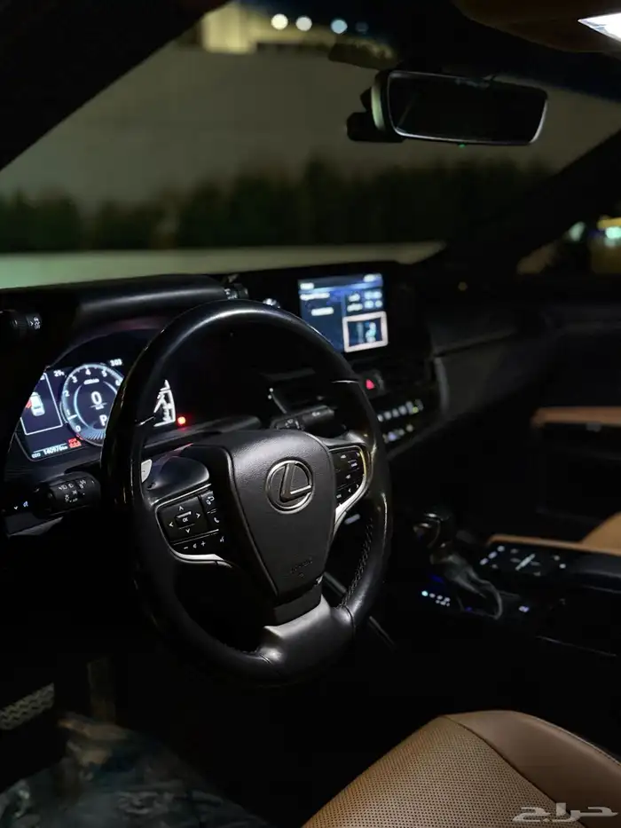 LEXUS ES250 عبداللطيف جميل 20