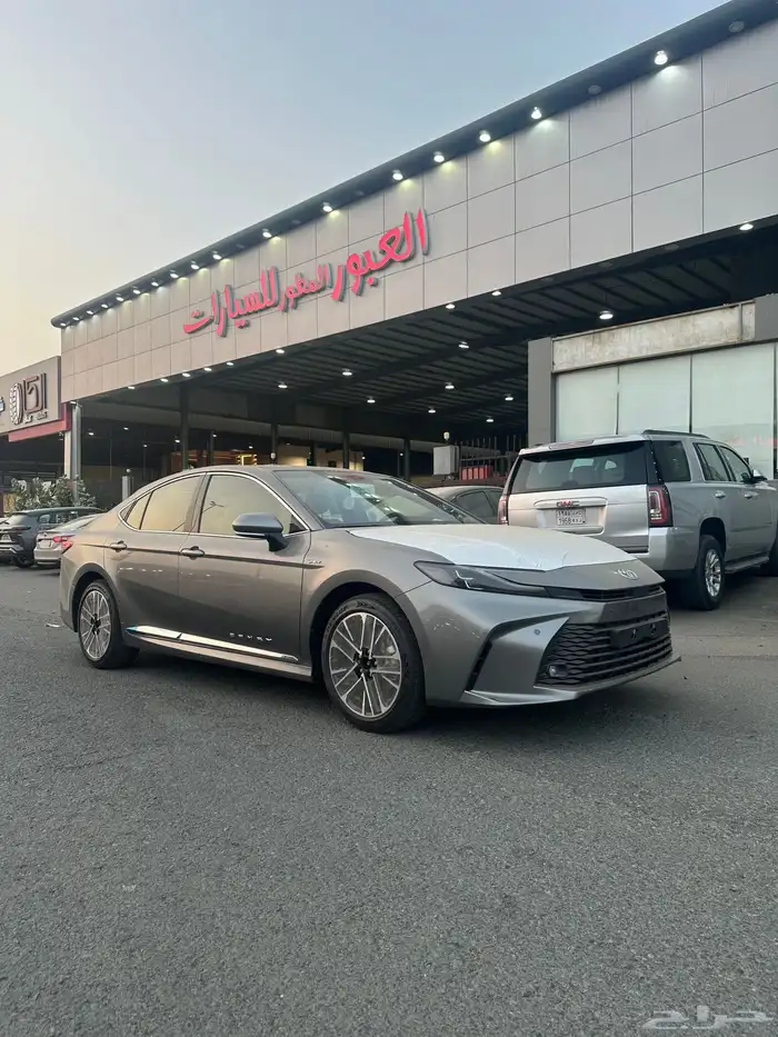 تويوتا كامري LE هايبرد ماكينه 2.5 موديل 2025 0