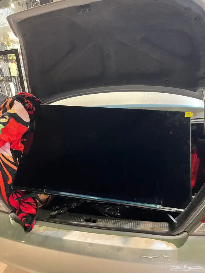 شاشة Hisense)43 )بوصة استخدام نظيف شبه جديد 0