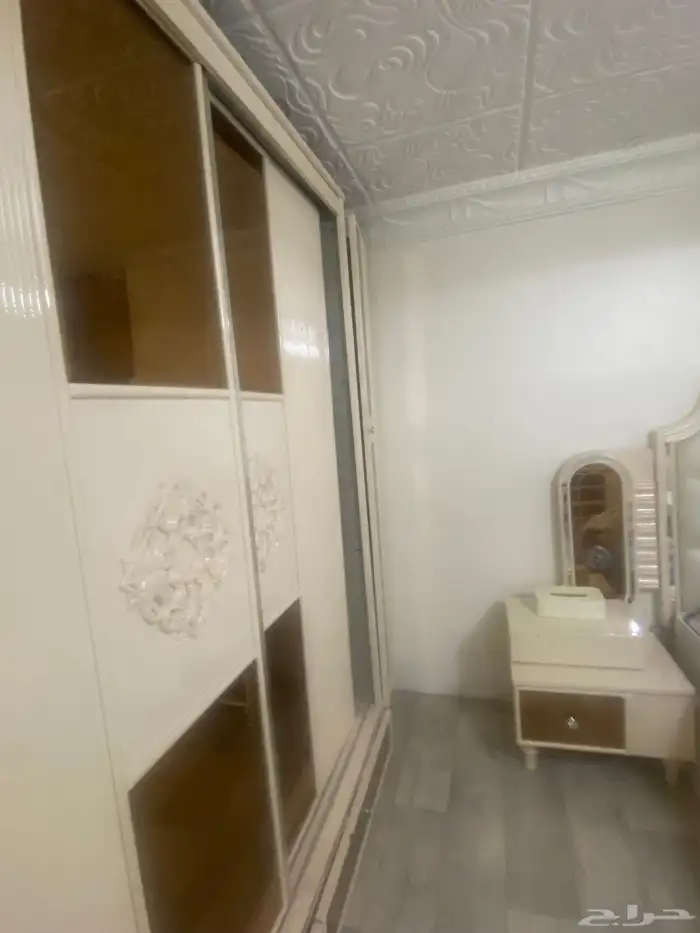 غرفة نوم مستعملة للبيع مستعجل 2