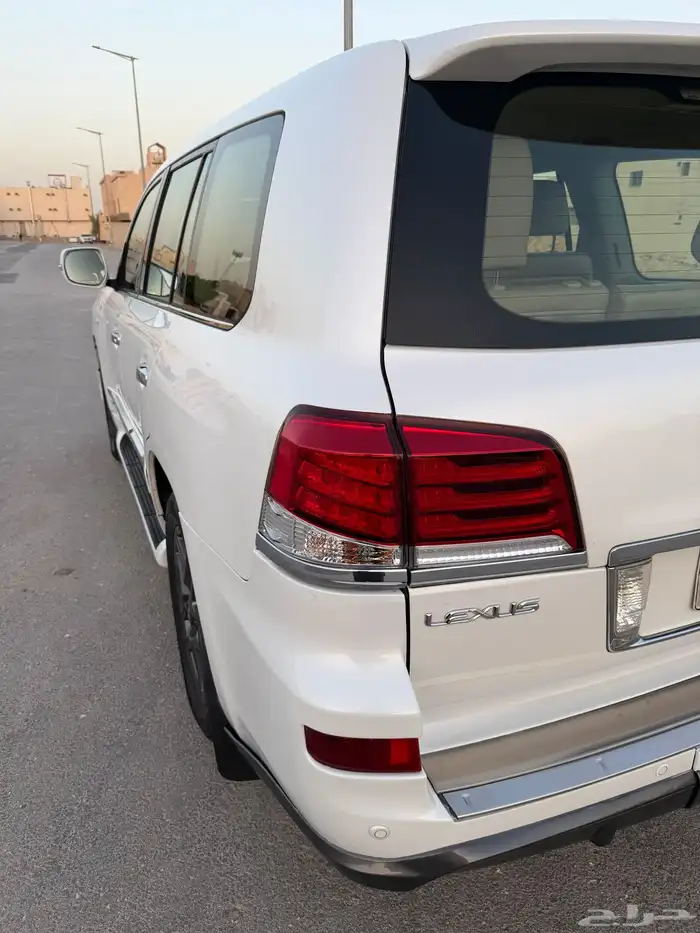 لكزس LX570 10