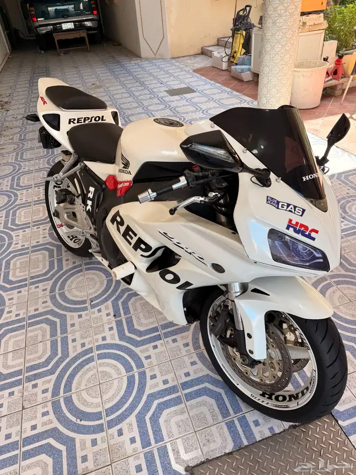 دباب هوندا ريبسول 1000 cc موديل 2007 11
