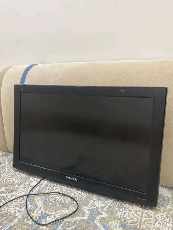 شاشة بانا سونيك نظيفه شرط مقاس32 بوصه 0