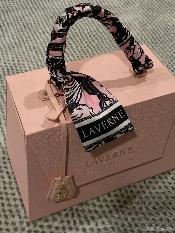 عطر لافيرن سينس جديد ما استعمل 1