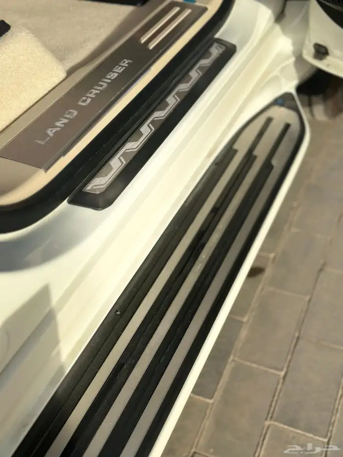 تويوتا لاندكروزر الموديل2025 فل كامل ورد الكويت رقم5 19