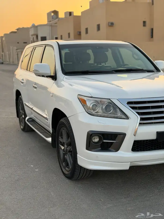 لكزس LX570 22