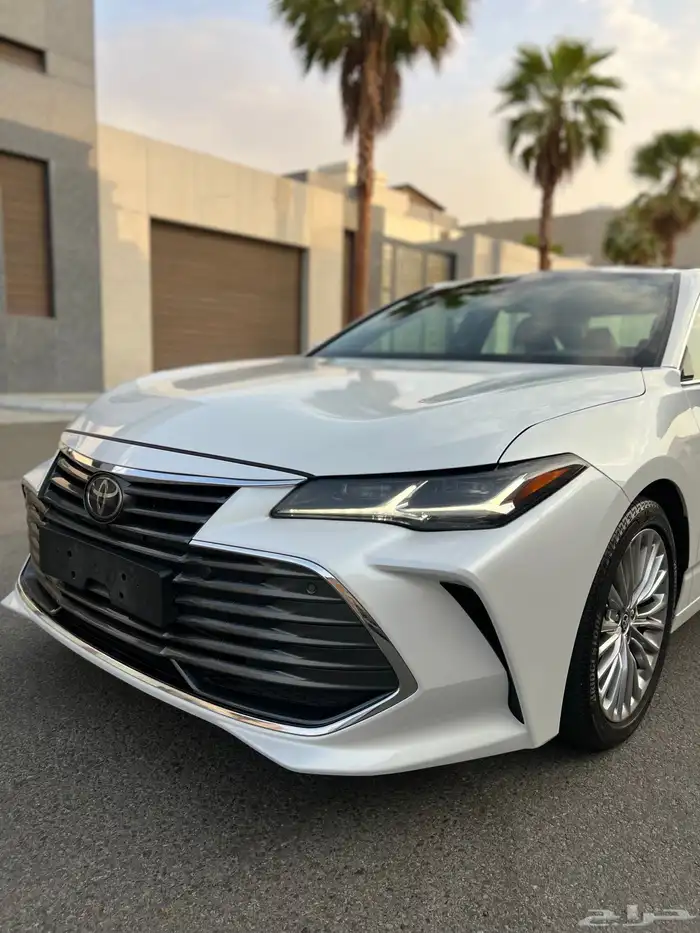 للبيع افالون 2022 بريميوم شبه الجديده 2