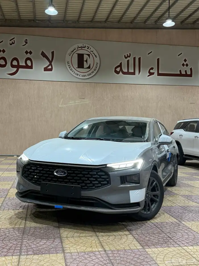 فورد تورس امبيانتي - ترند - تيتانيم 2026 2025 13