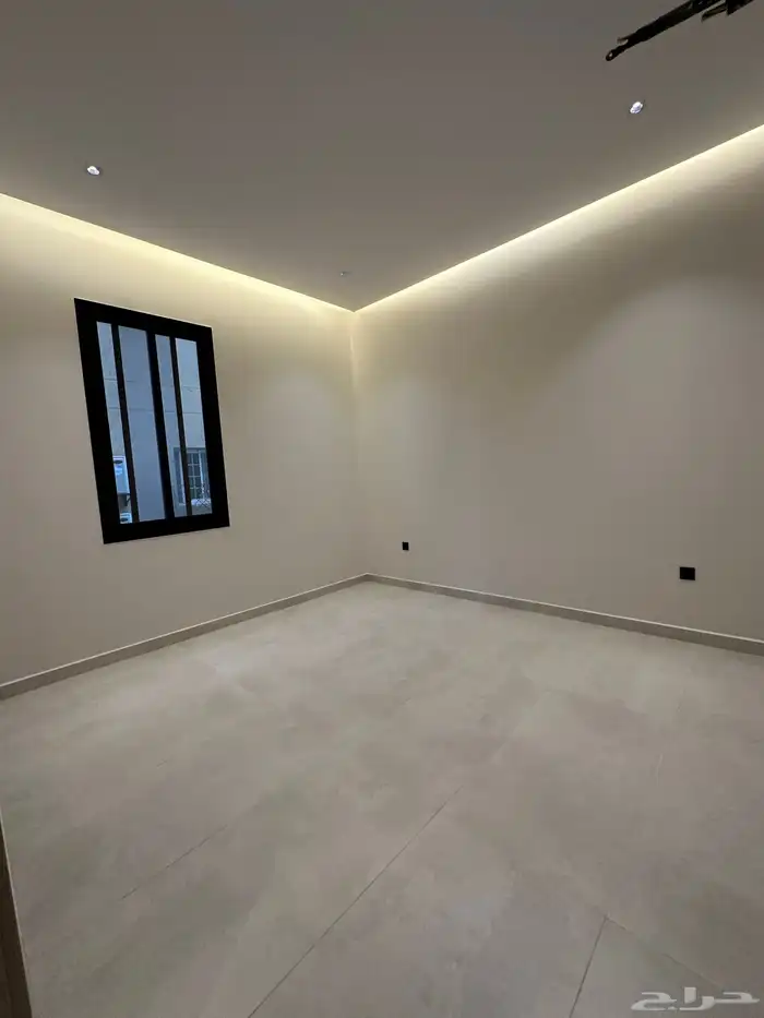 للبيع شقق فاخره في جده حي النزهة 15