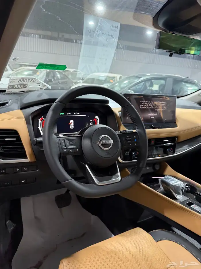 نيسان اكستريل SL اعلى فئة دبل دفع رباعي 2025 كاش وتقسيط 2