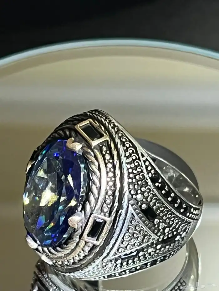 أحجار كريمه ياقوت زفير عقيق توباز مستك  جاد اخضر مرجان زمرد 50