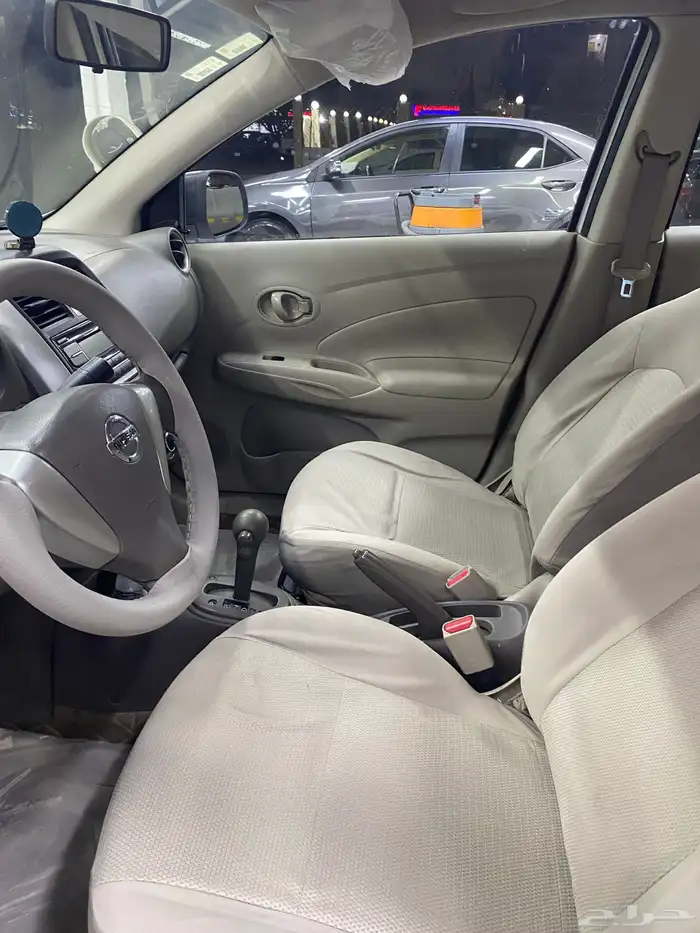نيسان صني Nissan sunny 4